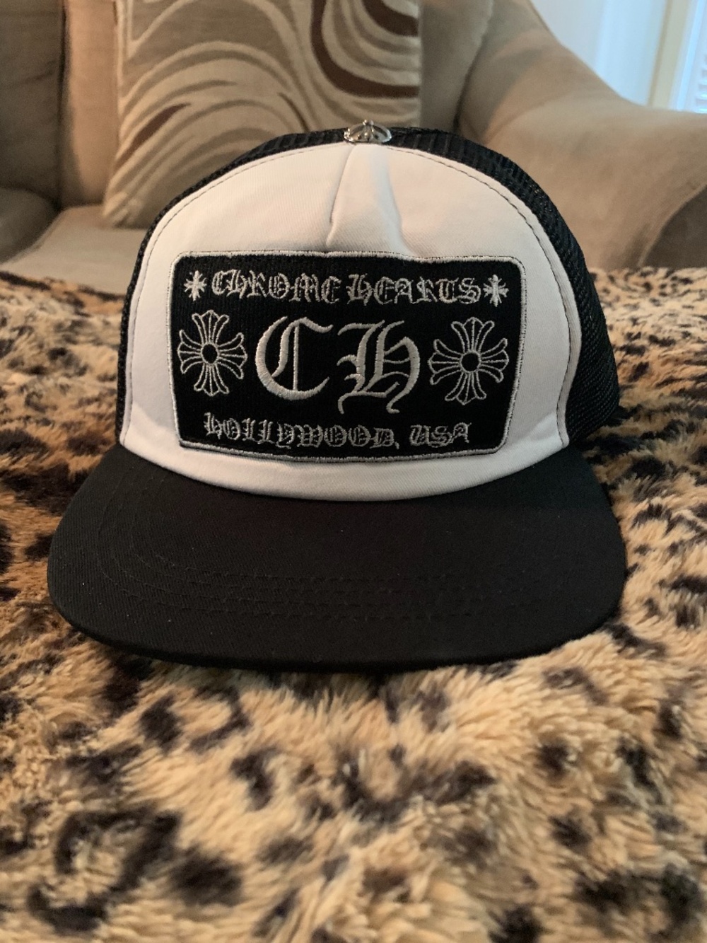 Chrome Hearts “Hollywood” trucker hat (White/Black)
